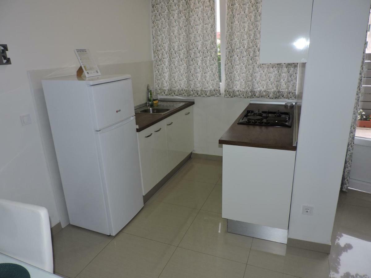 Apartments Lidus Makarska Exterior photo
